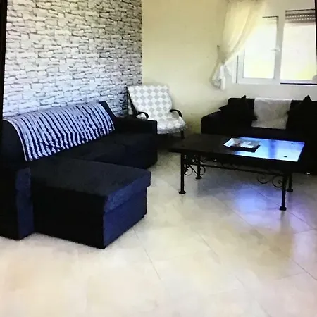 Madeline Villa